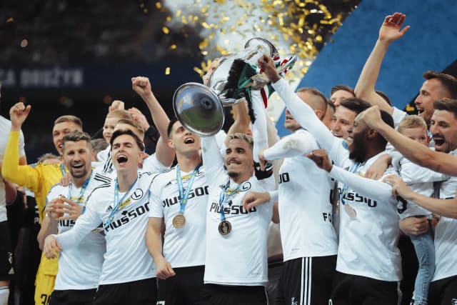 Pogoń Szczecin Legia Warszawa statystyki: Kto dominował w rywalizacji?